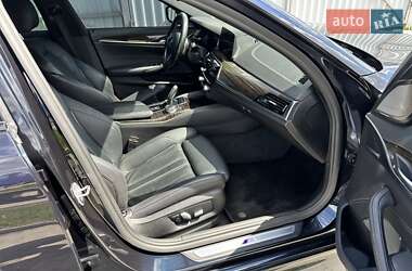Седан BMW 5 Series 2018 в 