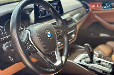 Седан BMW 5 Series 2017 в 