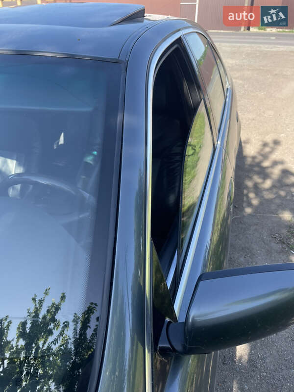 Седан BMW 5 Series 2002 в Измаиле