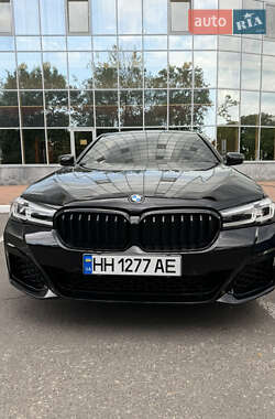Седан BMW 5 Series 2022 в 