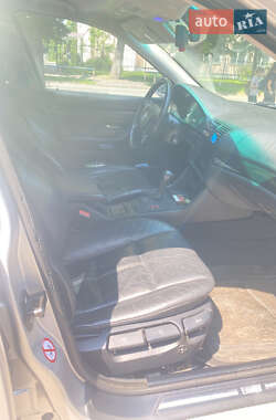 Седан BMW 5 Series 2002 в 