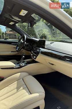 Седан BMW 5 Series 2017 в 