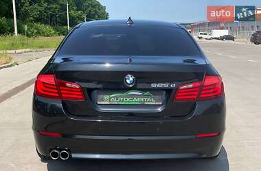 Седан BMW 5 Series 2010 в 