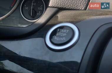 Седан BMW 5 Series 2010 в 