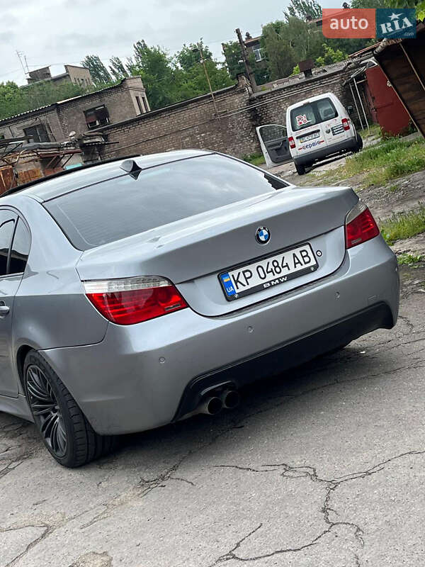 Седан BMW 5 Series 2003 в 