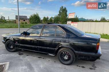 Седан BMW 5 Series 1990 в 