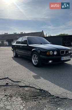 Седан BMW 5 Series 1995 в Хмельницком