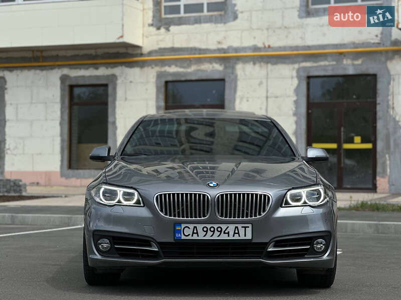 Седан BMW 5 Series 2015 в Умани