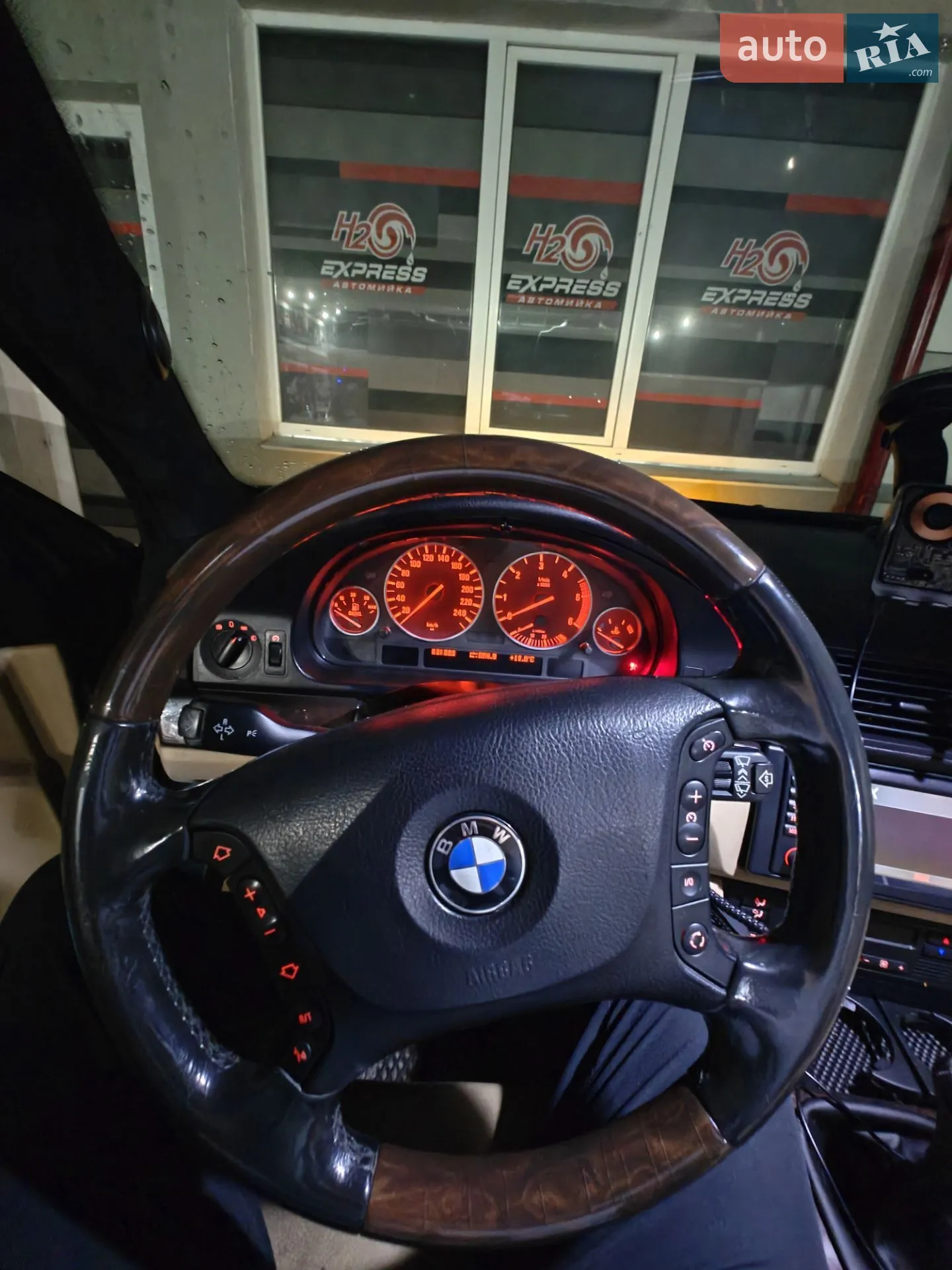 BMW 5 Series 2001 VIN WBADL910X0GW62958 фото оголошення 9 з 11