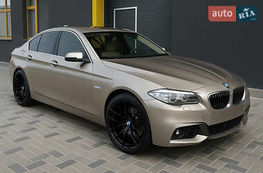 Седан BMW 5 Series 2010 в Львове