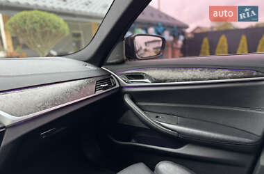 Седан BMW 5 Series 2017 в 