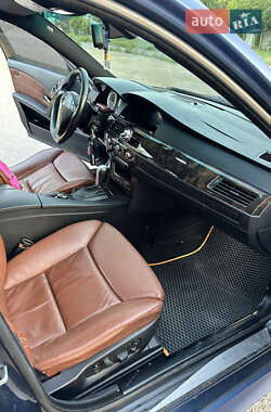 Седан BMW 5 Series 2004 в 