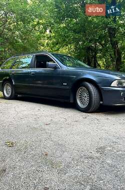 Універсал BMW 5 Series 2000 в 