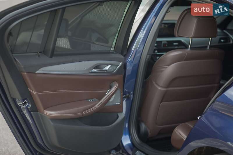 Седан BMW 5 Series 2018 в Киеве