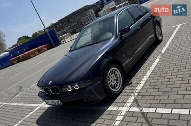 Седан BMW 5 Series 2000 в 