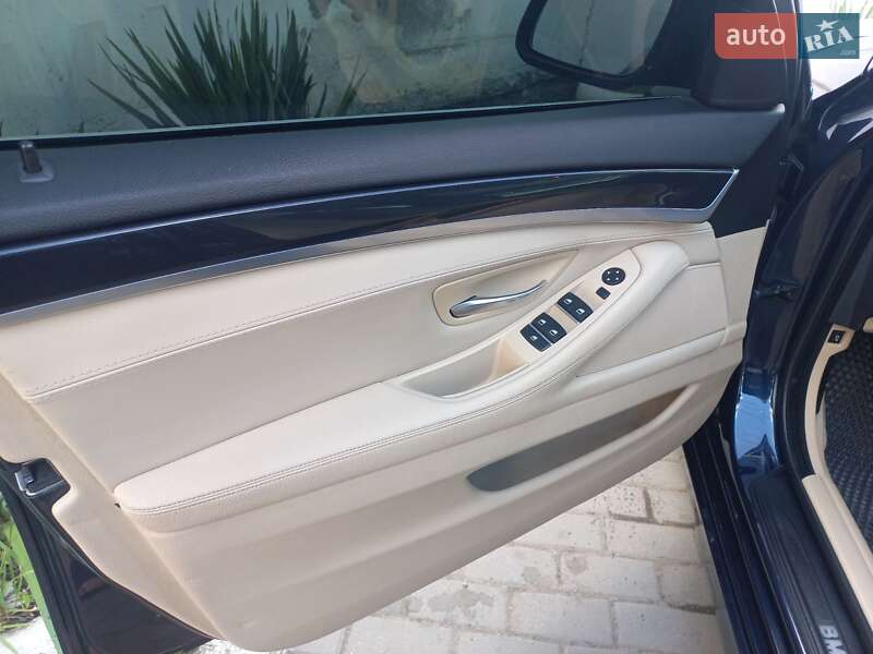 Универсал BMW 5 Series 2011 в Черновцах
