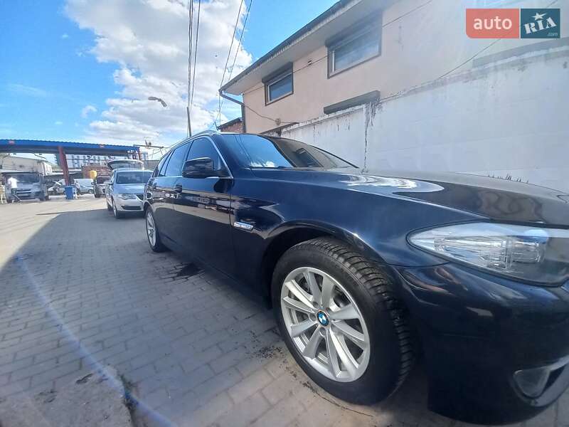 Универсал BMW 5 Series 2011 в Черновцах