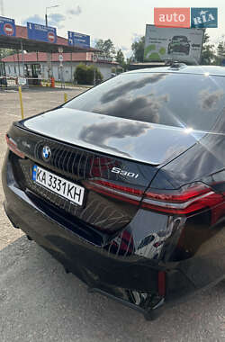 Седан BMW 5 Series 2024 в 