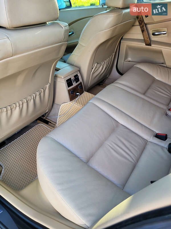 Седан BMW 5 Series 2006 в Львове
