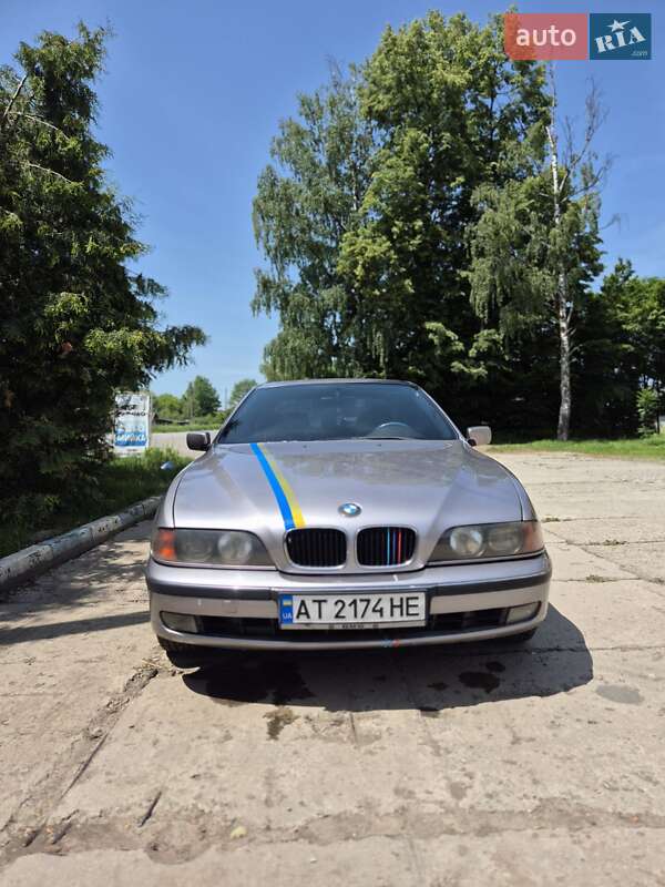 Седан BMW 5 Series 1999 в 