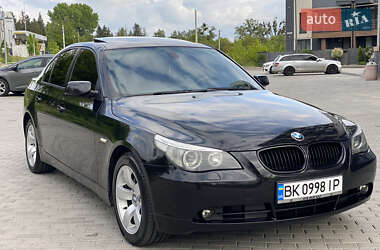 Седан BMW 5 Series 2005 в 
