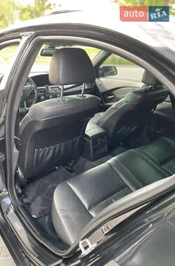 Седан BMW 5 Series 2005 в 