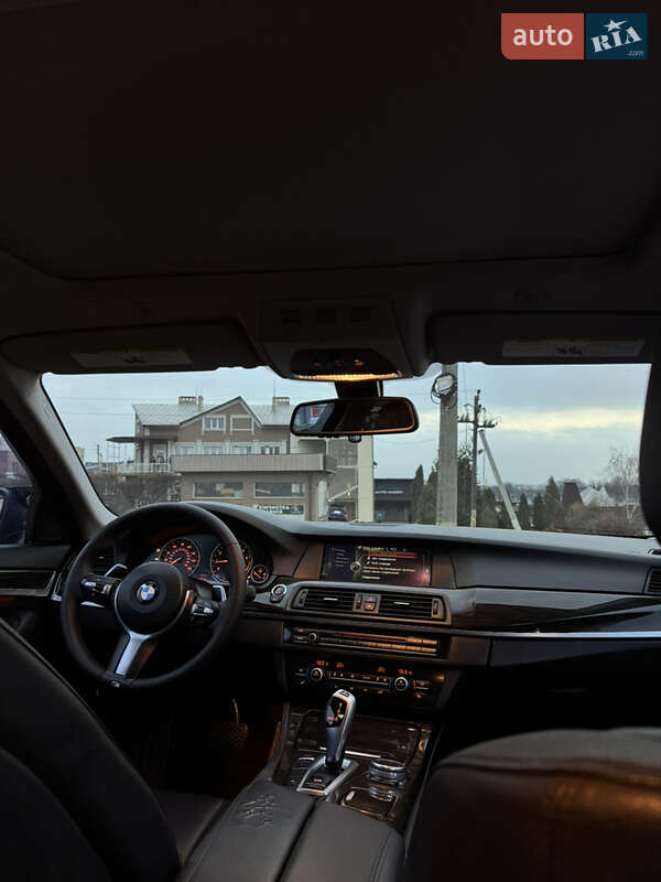 Седан BMW 5 Series 2013 в Черновцах