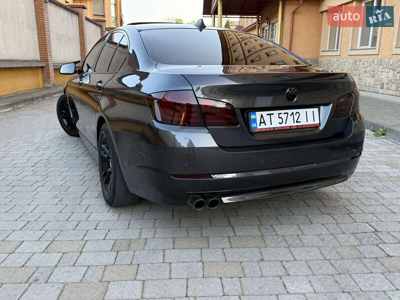 Седан BMW 5 Series 2011 в Коломые