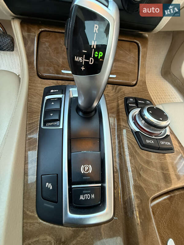 Седан BMW 5 Series 2011 в Коломые