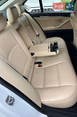 Седан BMW 5 Series 2015 в 
