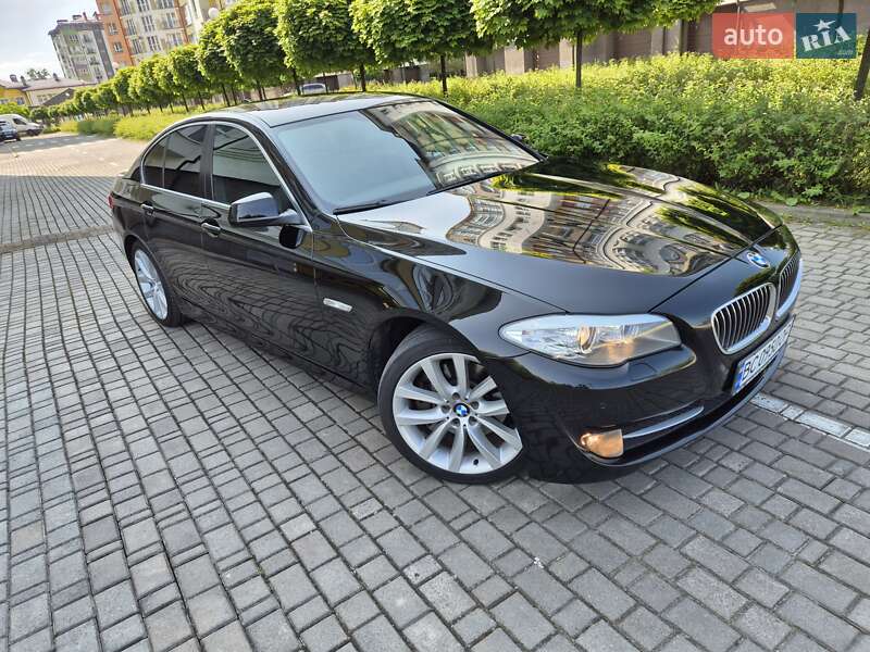 Седан BMW 5 Series 2013 в Ивано-Франковске