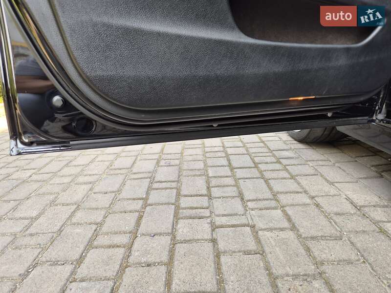 Седан BMW 5 Series 2013 в Ивано-Франковске