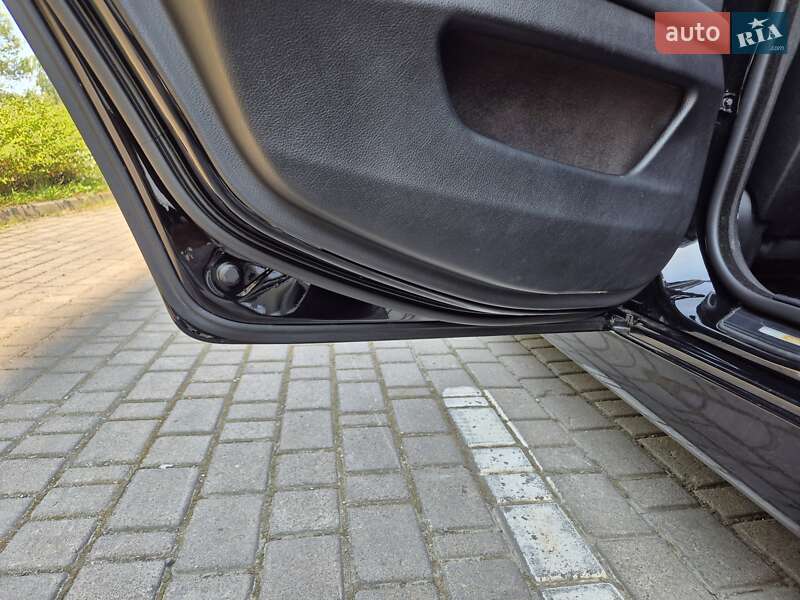 Седан BMW 5 Series 2013 в Ивано-Франковске