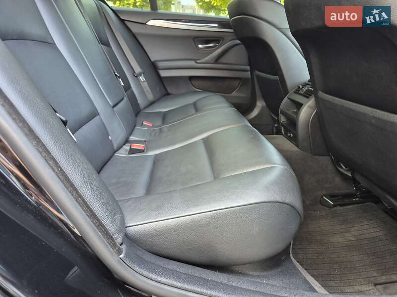 Седан BMW 5 Series 2013 в Ивано-Франковске