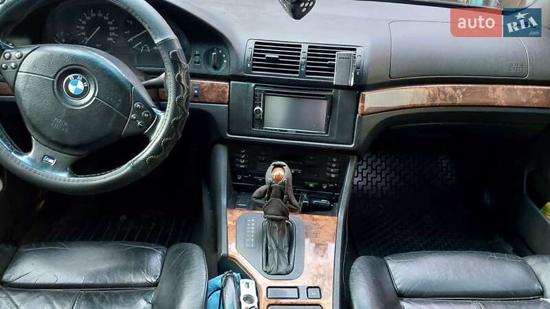 Седан BMW 5 Series 1996 в Барышевке