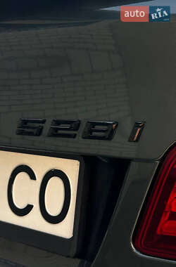 Седан BMW 5 Series 2012 в 
