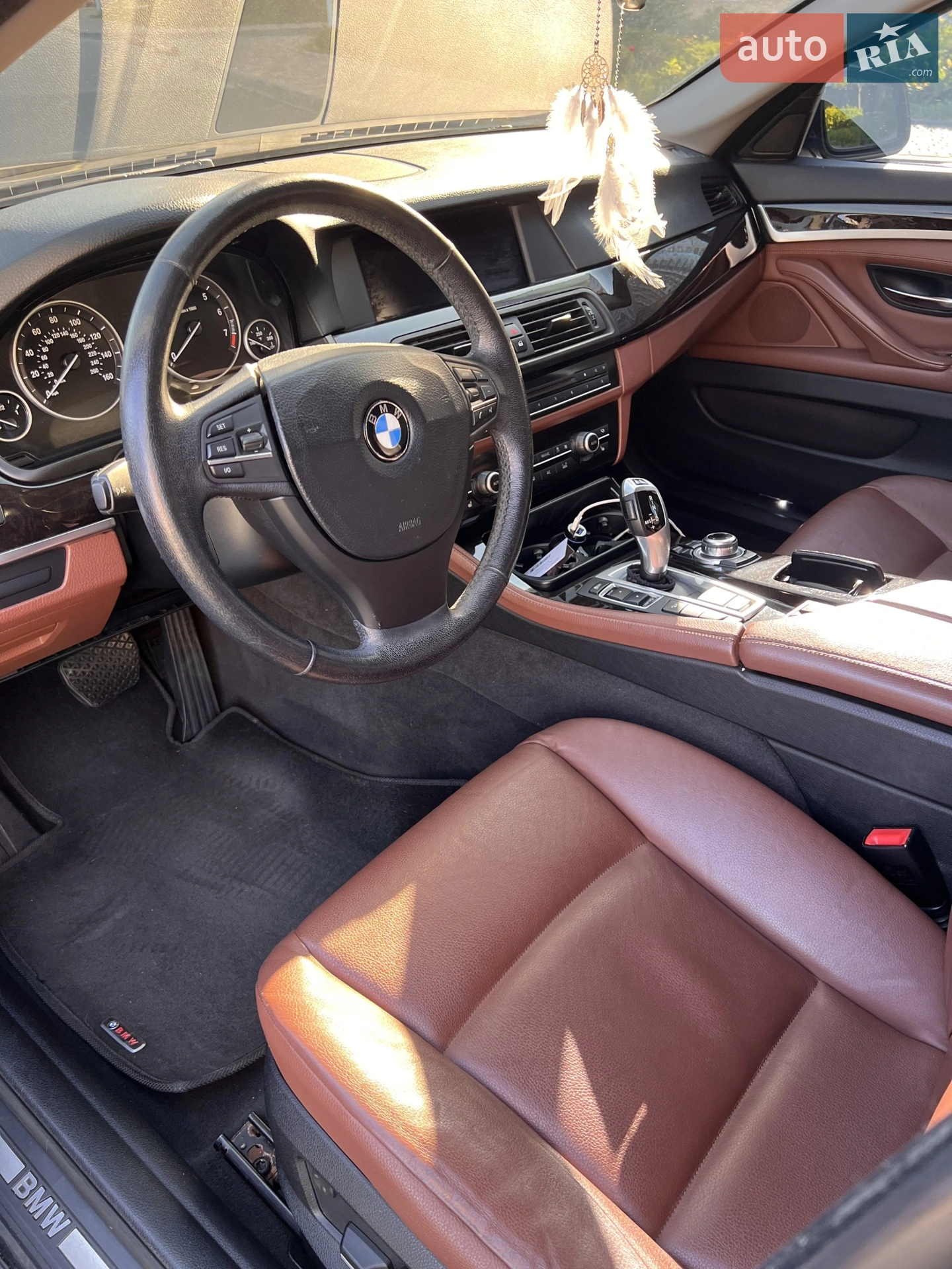 2012 BMW 5er - мініатюра 9