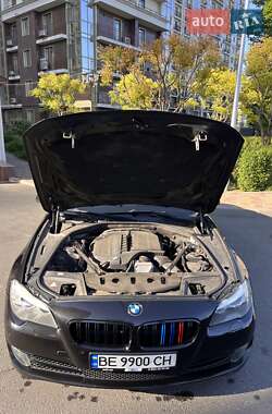 Седан BMW 5 Series 2012 в 