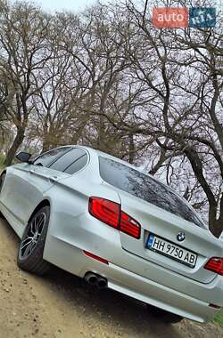 Седан BMW 5 Series 2011 в 
