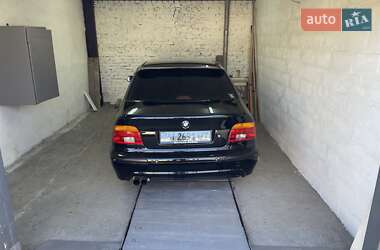Седан BMW 5 Series 2000 в 