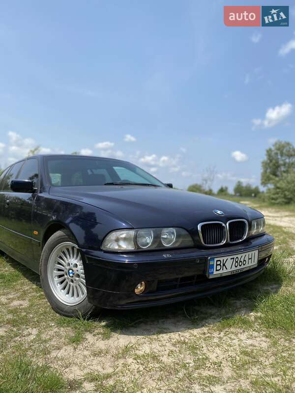 Универсал BMW 5 Series 2003 в Костополе