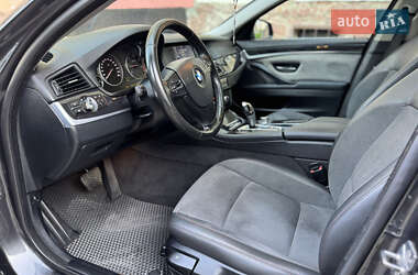 Седан BMW 5 Series 2010 в 