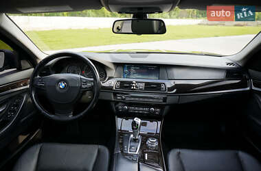 Седан BMW 5 Series 2011 в 