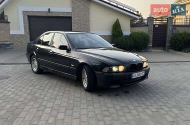 Седан BMW 5 Series 2000 в 