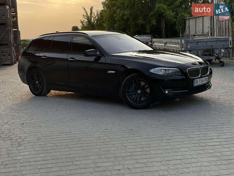 BMW 5 Series 2012