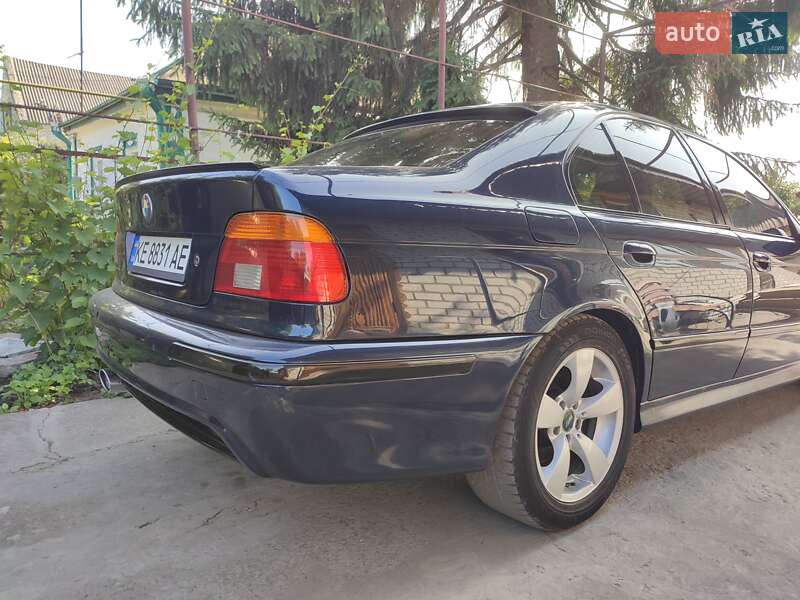 Седан BMW 5 Series 1998 в Новомосковську