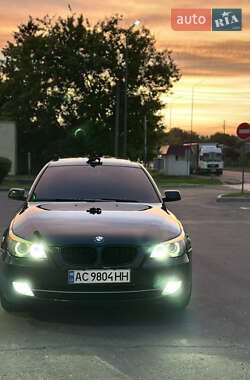 Седан BMW 5 Series 2009 в 