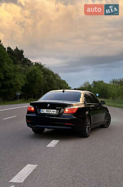 Седан BMW 5 Series 2009 в 