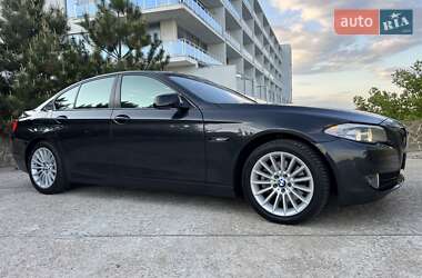Седан BMW 5 Series 2012 в 