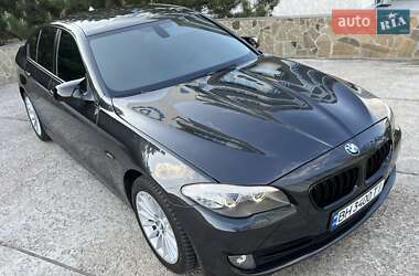 Седан BMW 5 Series 2012 в 